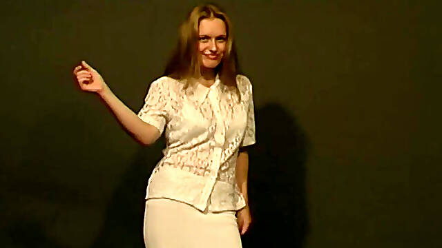 Sexy Dance Of Blonde Girl