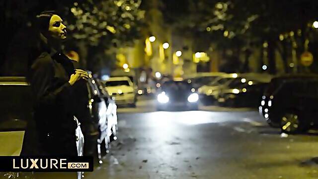 Looking-good Claire Castel and Ania Kinski - small ass dirt - Luxure