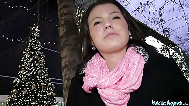 Watch fairly Martin Gun and Vanessa Deckers movie