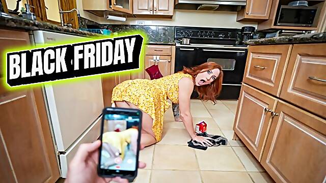Perv Mom featuring Sophia Lockes role play smut