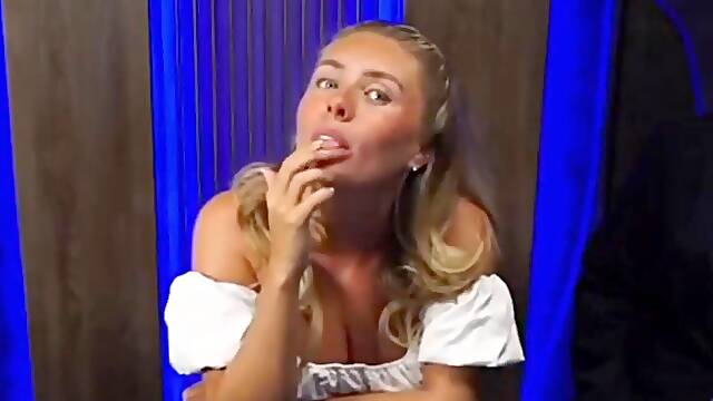 Big Tits Bonnie Blue And SpongeBob Devil Khloe Sizzle In Wild Casino Duel Sextape Pounding