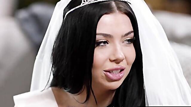 GIRLSWAY - Naughty Redhead Emma Magnolia Teases Bride Bestie Holly Day With Lap Dance