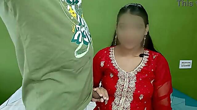 Indian Desi Bahu-Sasur Romance, Village Sasur Ji Hard Fuck Her Bahu While She Alone at Home Hindi Au