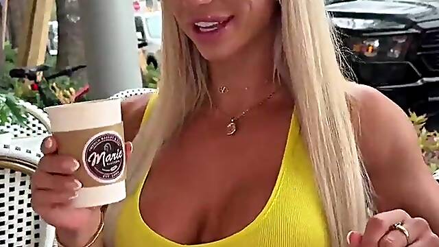 Fit Golden-haired Denise Anders Gives A Great Workout