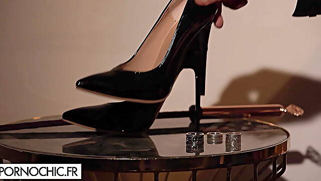 Domination games in a swinger club