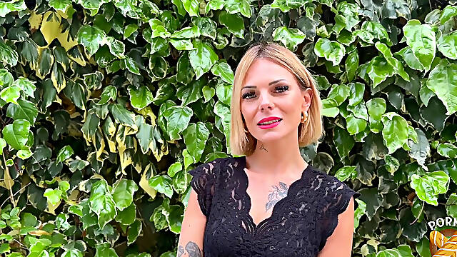 Im Fucking Two Beautiful Sexy Girls