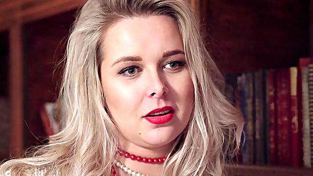 Erotic lovemaking in the evening with horny wife Nikky Dream